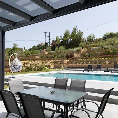 Azul 2 - Pool, Garden, Bbq * Pefkochori